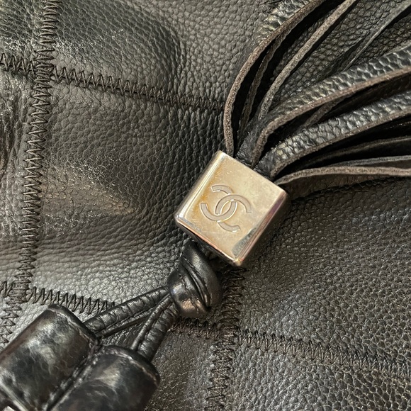 Black Leather Tote Bag with Fringe - Picture 3 of 10